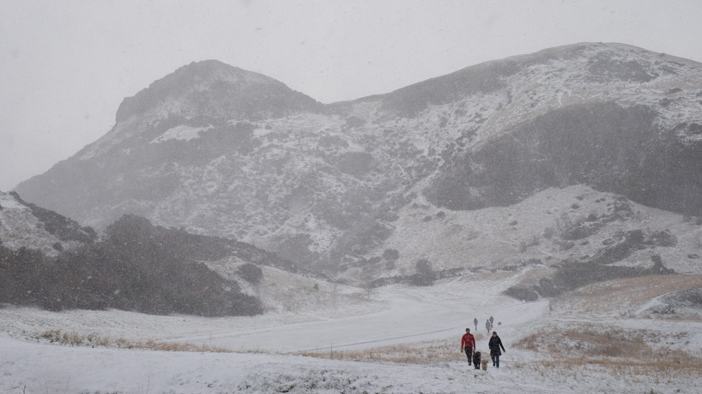 20160130-snow_arthurs_seat